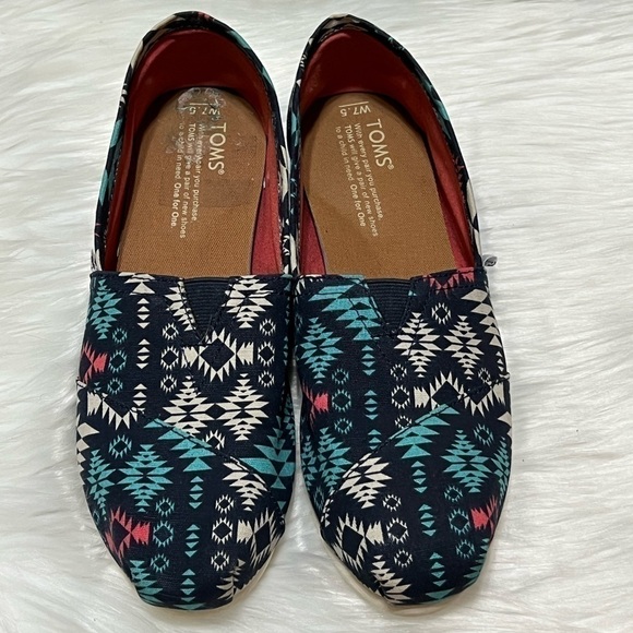 TOM’S Aztec Print Multicolor Women Shoes Sz W7.5 - Picture 6 of 16